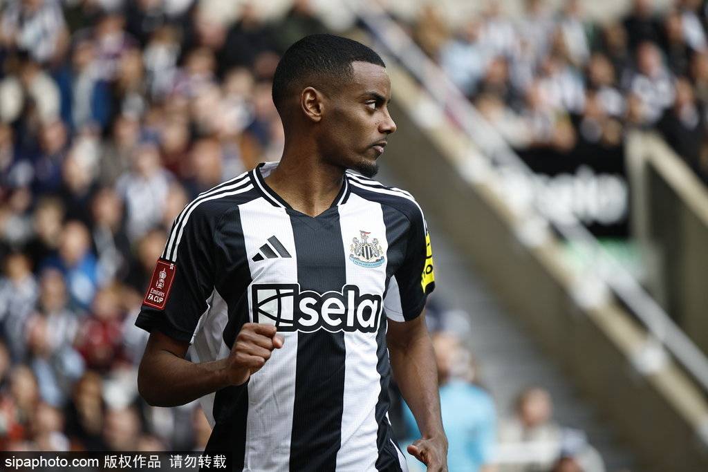 要加钱！曝纽卡坚持1.5亿镑转会费 利物浦决定放弃伊萨克